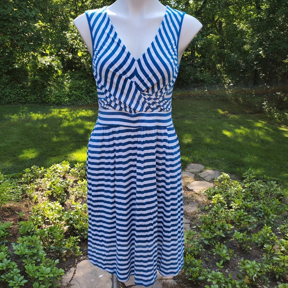 Neiman Marcus Blue and White Stripes Dress - Picture 2 of 11